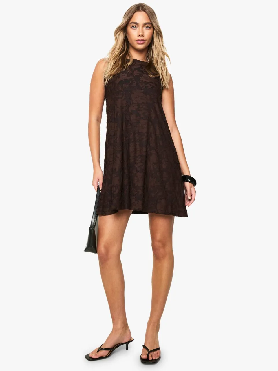 boohoo Dames Getextureerde Burnout Swing Mini Jurk chocoladebruin, foto 3