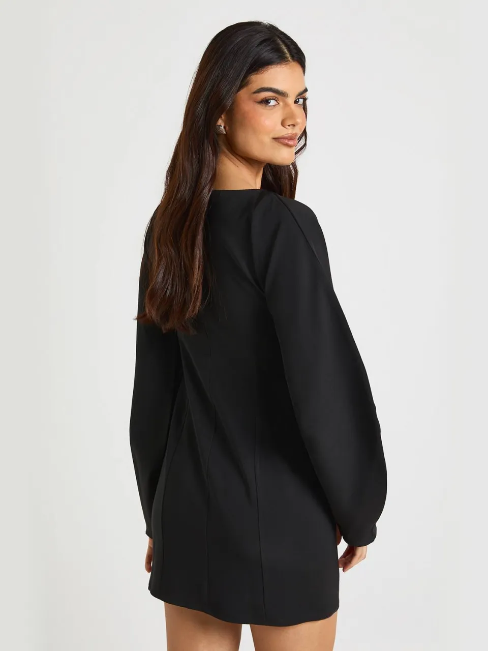 boohoo Dames Gestructureerde Mini Shift Jurk met Uitlopende Mouwen zwart, foto 2