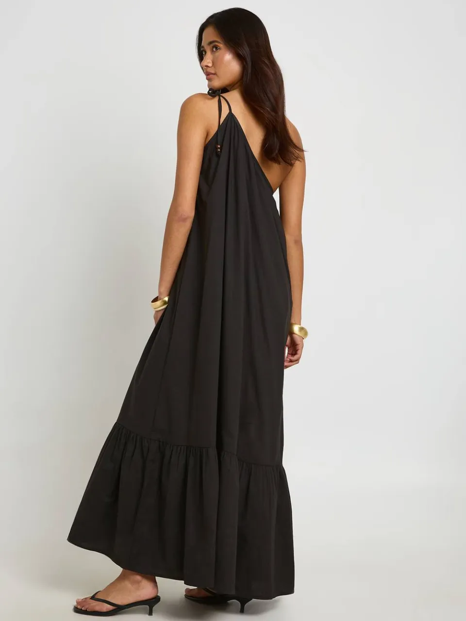 boohoo Dames Gesmockte Maxi Jurk Met Kralenband En Éen Schouder zwart, foto 2