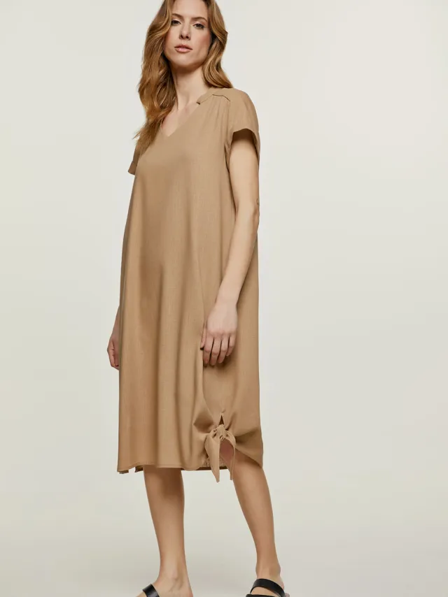 Conquista Beige Midi Jurk met Strikdetail