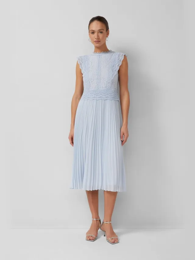S.Oliver female - Mouwloze midi-jurk met kant en plooien lichtblauw