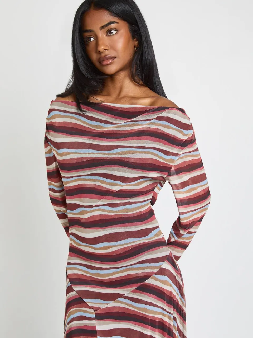 boohoo Dames Midaxi Jurk Met Tonale Strepen, Col-hals En Asymmetrische Zoom blauw, foto 3
