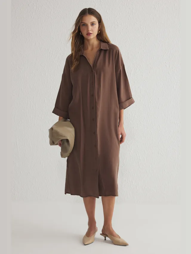 Trendyol TRENDYOLMİLLA Dames Bruin Effen Midi Driekwart mouw Casual Blousejurk Jurken