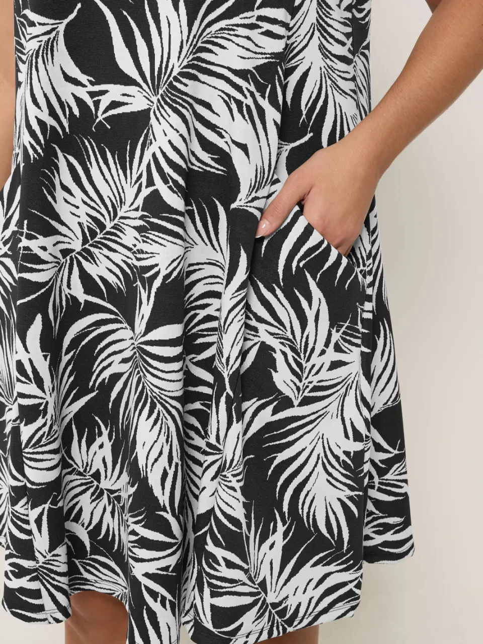 Yours Zwarte Jurk Met Jacquardprint, foto 5