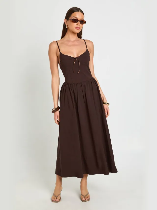 boohoo Dames Bengaline Buste Cup Detail Cami Band Midaxi Jurk Chocoladebruin