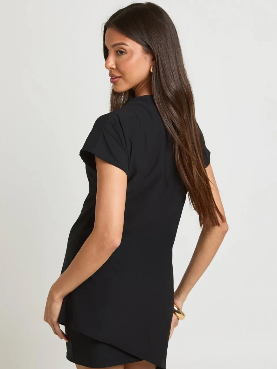 boohoo Dames T-shirt Jurk Met Kapmowen Dubbele Laag En Asymmetrische Zoom zwart, foto 3