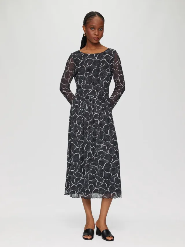 S.Oliver female - Mesh jurk met een bateau halslijn zwart