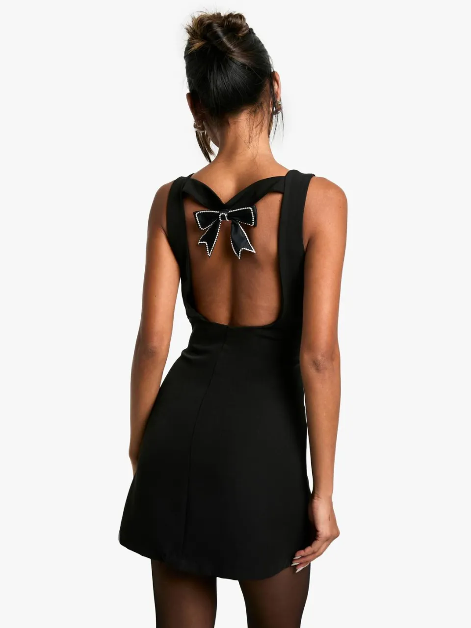 boohoo Dames Diamante Bow Tailored Mini Dress zwart, foto 3