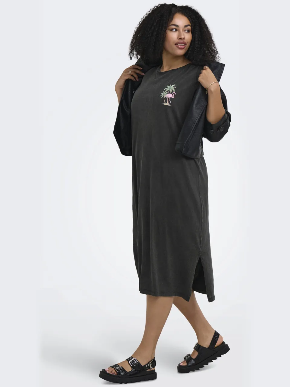 Only Carmakoma T-shirtjurk met backprint zwart, foto 4