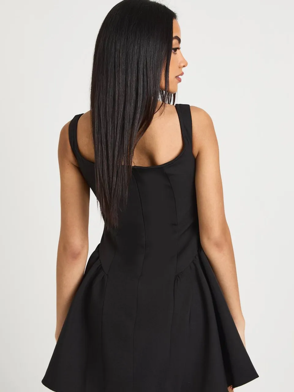 boohoo Dames Bardot Gestructureerde Volume Skater Mini Jurk zwart, foto 2