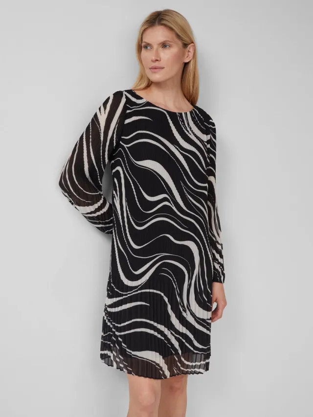 S.Oliver female - Geplooide chiffon jurk met all-over print en viscose voering zwart