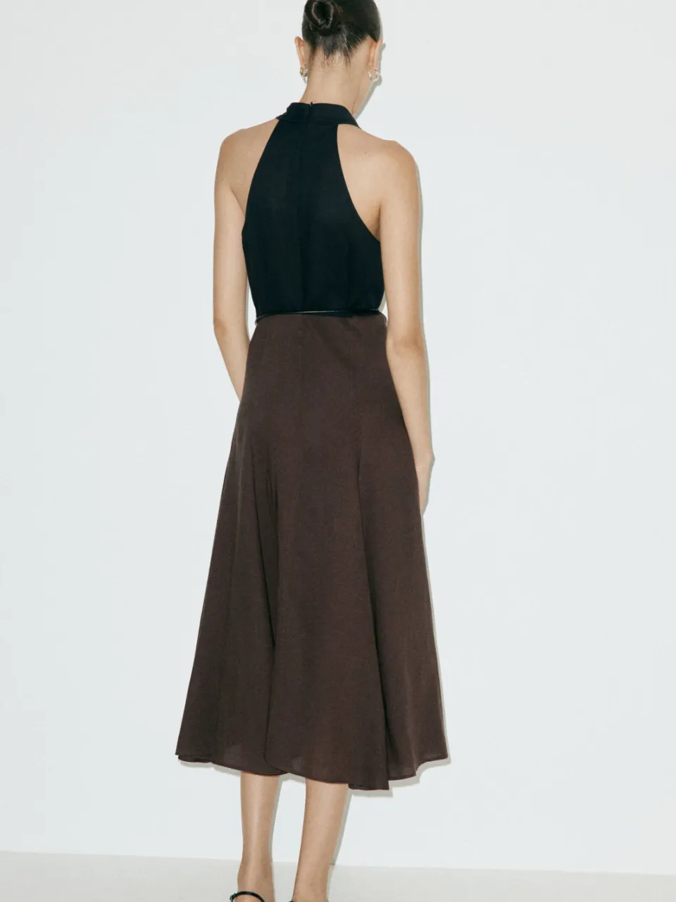 Mango midi jurk met ceintuur en linnen - zwart, foto 3