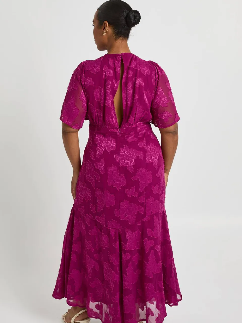 boohoo Dames Plus Burnout Angel Sleeve Midaxi Jurk framboos, foto 2