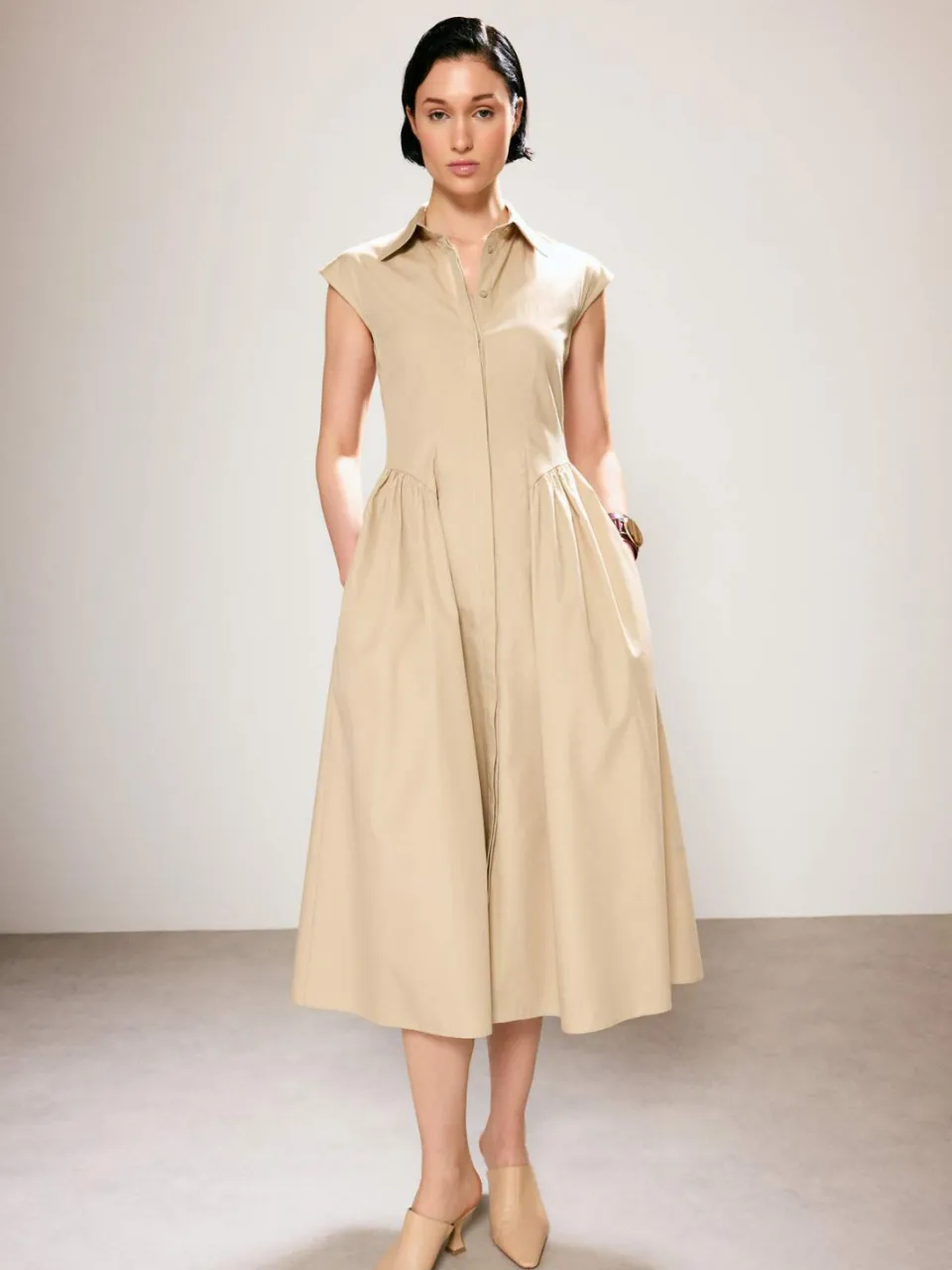 Trendyol TRENDYOLMİLLA Dames Beige Effen Midi Mouwloos Skater Jurken, foto 2