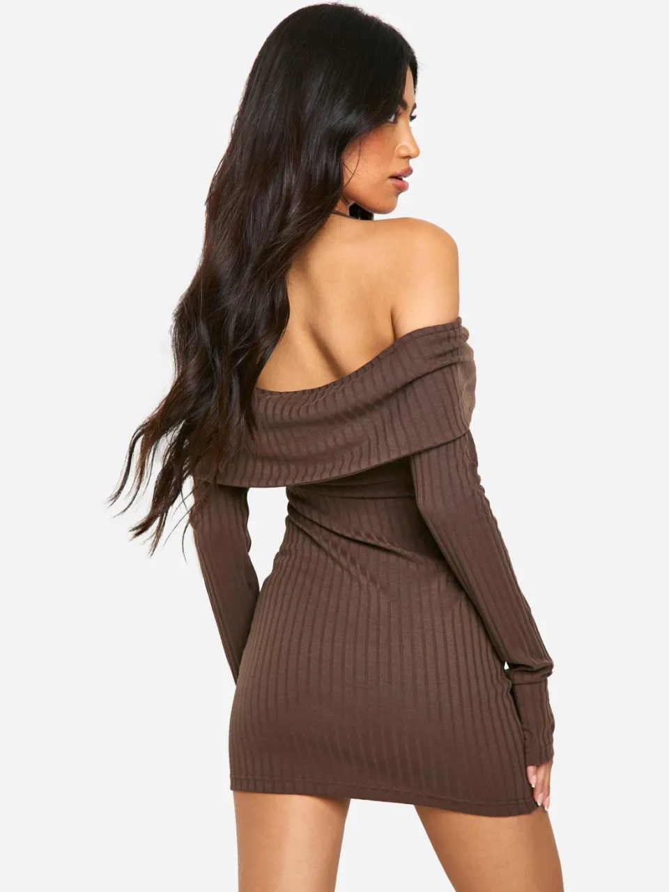 boohoo Dames Wide Rib Bardot Tie Mini Jurk chocoladebruin, foto 3