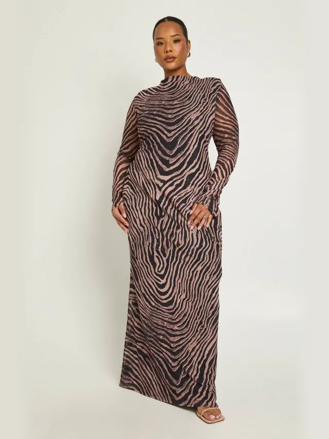 boohoo Dames Plus Zebra Schoudervulling Midaxi Jurk Zwart