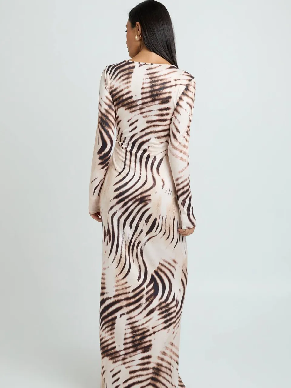 boohoo Dames Maxi Jurk Met Lange Mouwen En Toonkleur Dierenprint chocoladebruin, foto 2