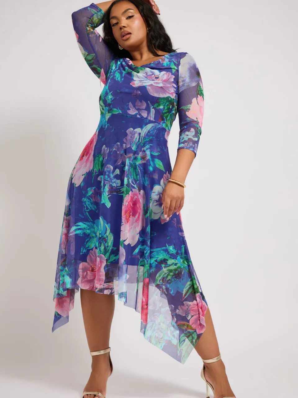 Yours London Asymmetrische Mesh Jurk Met Bloemenmotief In Blauw/Roze, foto 2