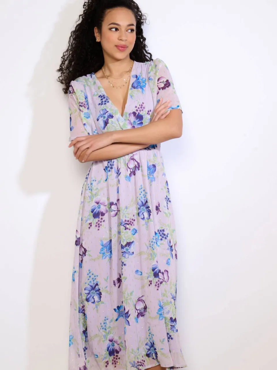LOLALIZA gebloemde midi jurk met lurex lila, foto 4