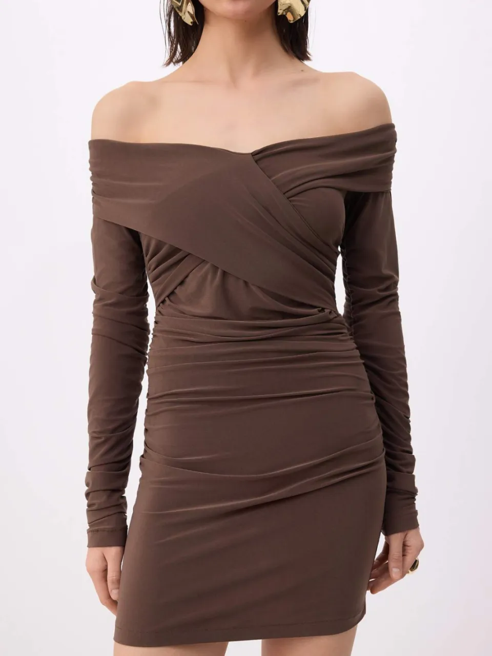 Trendyol TRENDYOLMİLLA Dames Bruin Effen Kort / Mini Lang Bodycon Jurken, foto 2