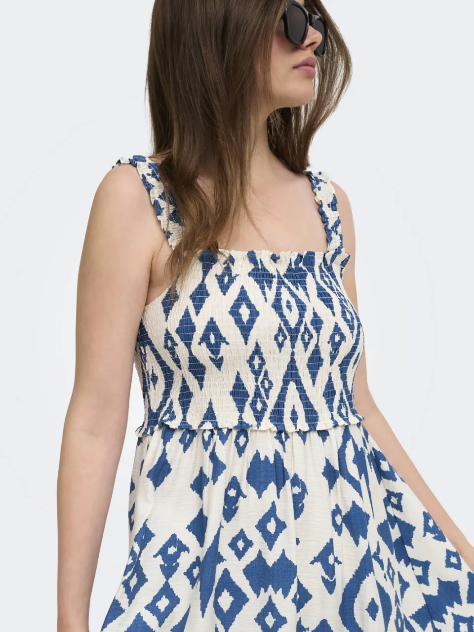 Only maxi zomerjurk met smockwerk en print - ecru, foto 4