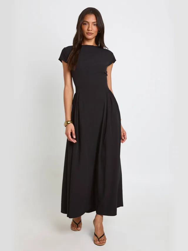 boohoo Dames Lange Getextureerde Volumineuze Rok Midaxi Jurk Zwart
