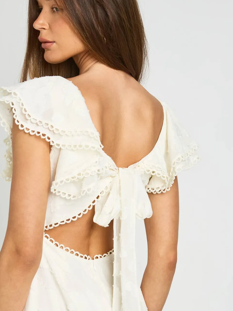boohoo Dames Gelegenheids Burnout Open Rug Ruches Detail Maxi Jurk crème, foto 4