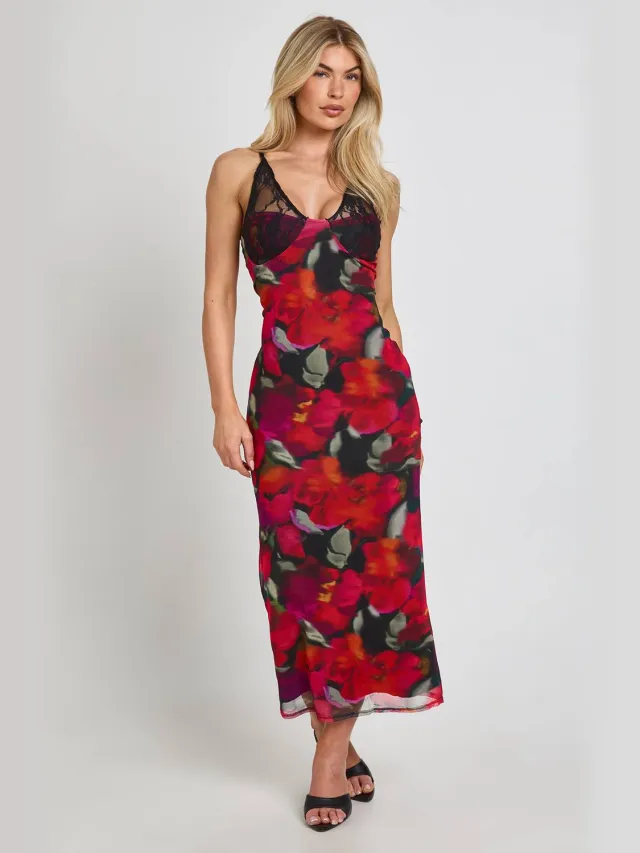 boohoo Dames Bloemenjurk Met Nauwsluitende Pasvorm En Kanten Cup Detail Rood