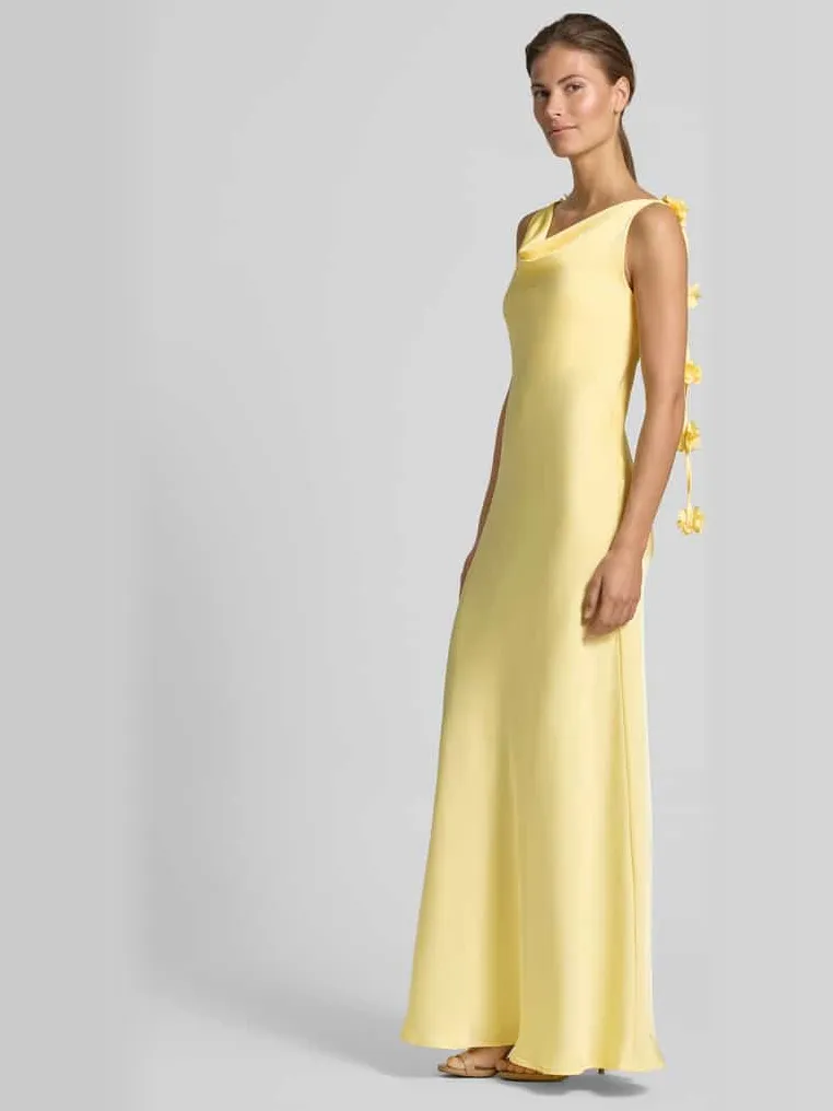 Vero Moda Vloeiende maxi-jurk met bloemenapplicaties model 'ANALEI' lichtgeel, foto 5