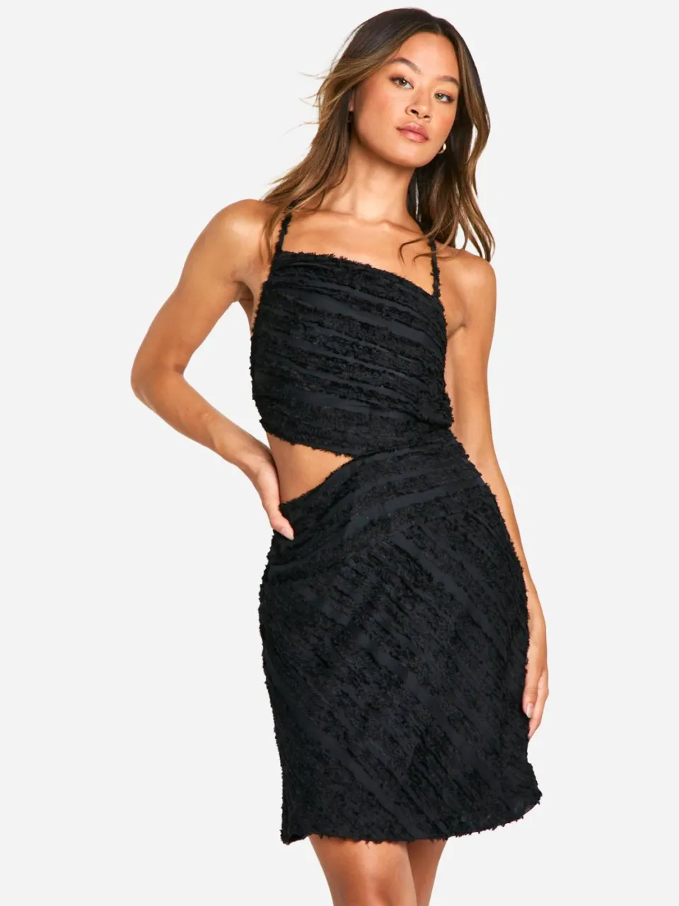 boohoo Dames Hoge getextureerde chiffon ruche mini-jurk zwart, foto 2