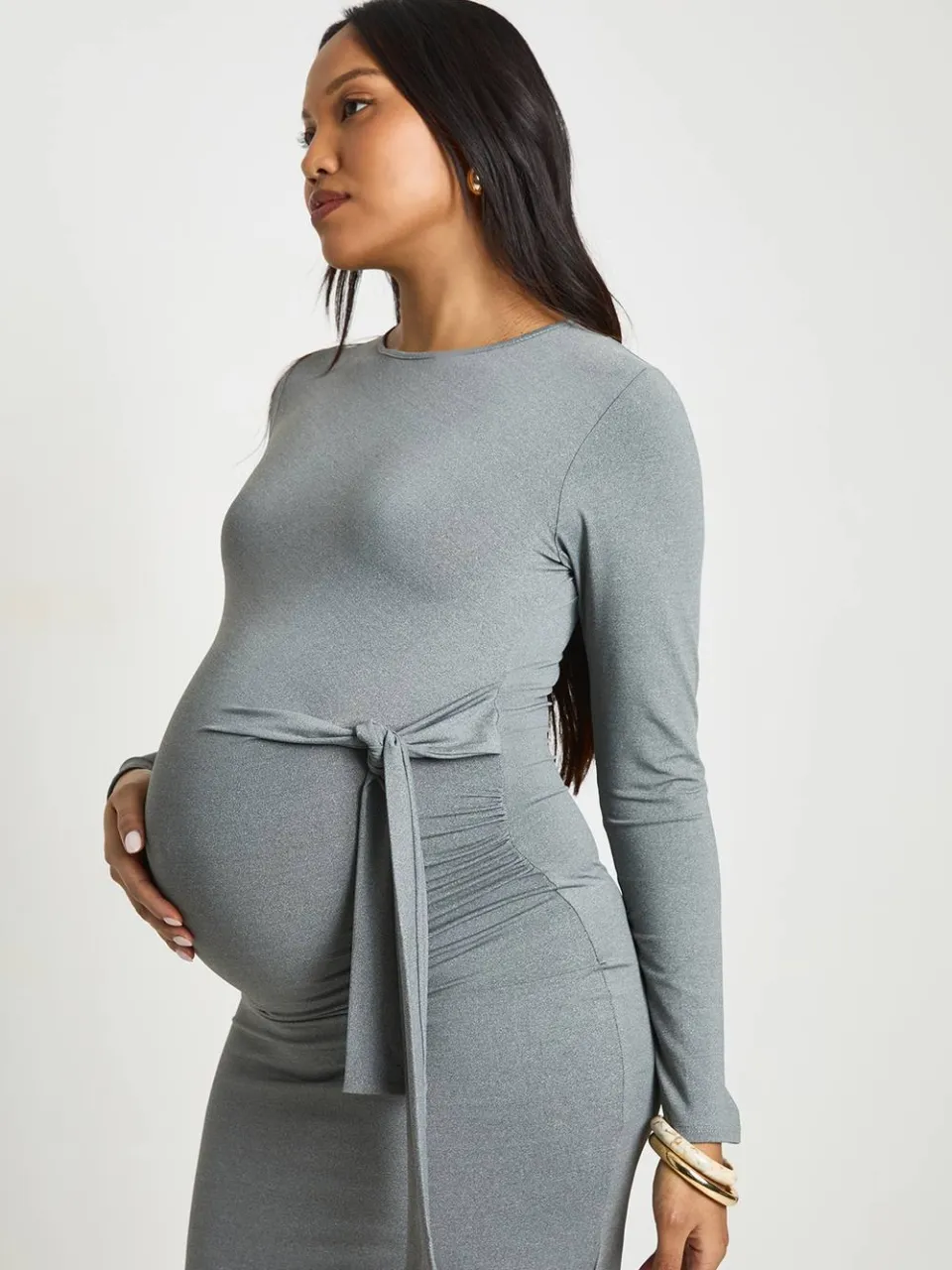 boohoo Dames Zwangerschaps Wikkel Midaxi Jurk Met Strikdetail Aan De Zijkant grijze mergel, foto 3