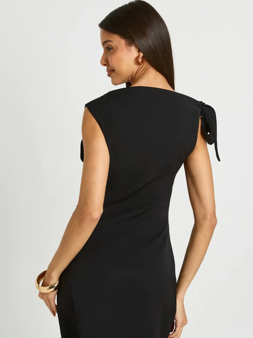 boohoo Dames Getailleerde Asymmetrische Shift Jurk Met Strikdetail Op Schouder zwart, foto 3