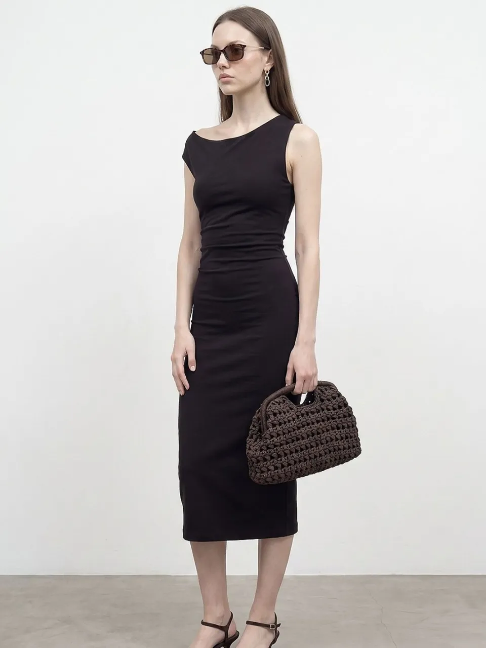 Dilvin Mouwloze Bodycon Midi Jurk zwart, foto 2
