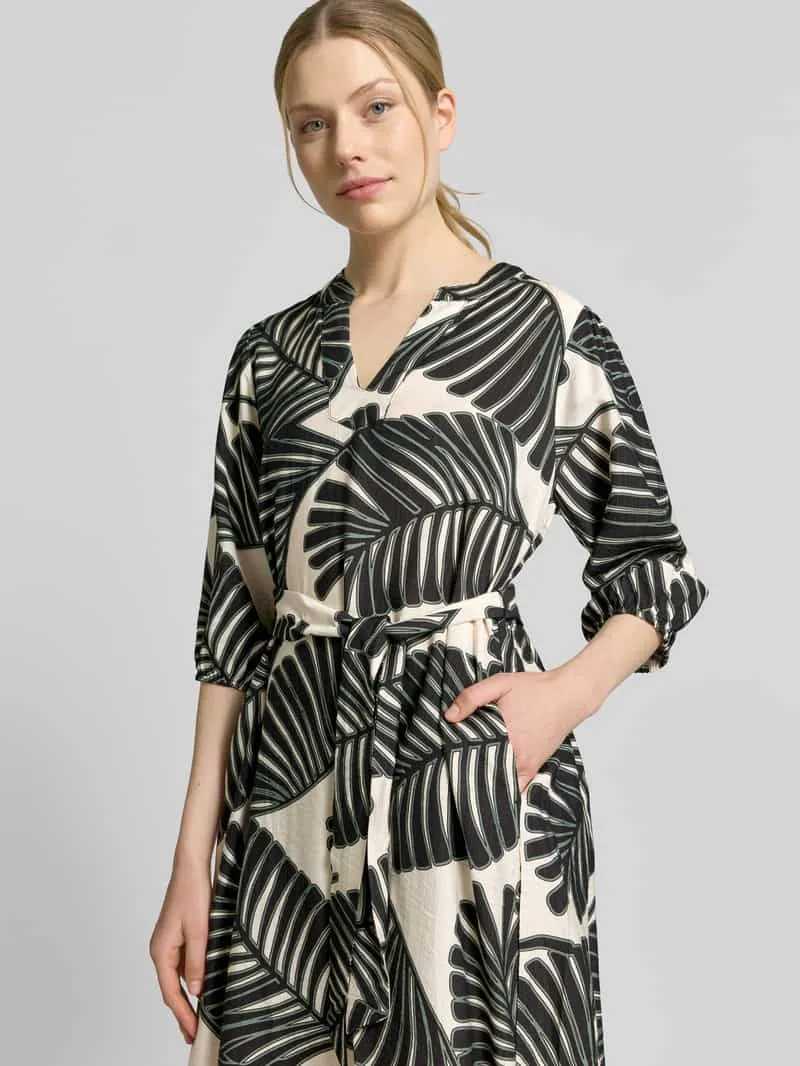 Christian Berg Woman Selection Knielange jurk van viscosemix met tuniekhals zand, foto 3