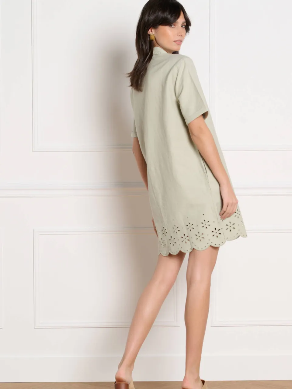 LOLALIZA blousejurk broderie lichtgroen, foto 3