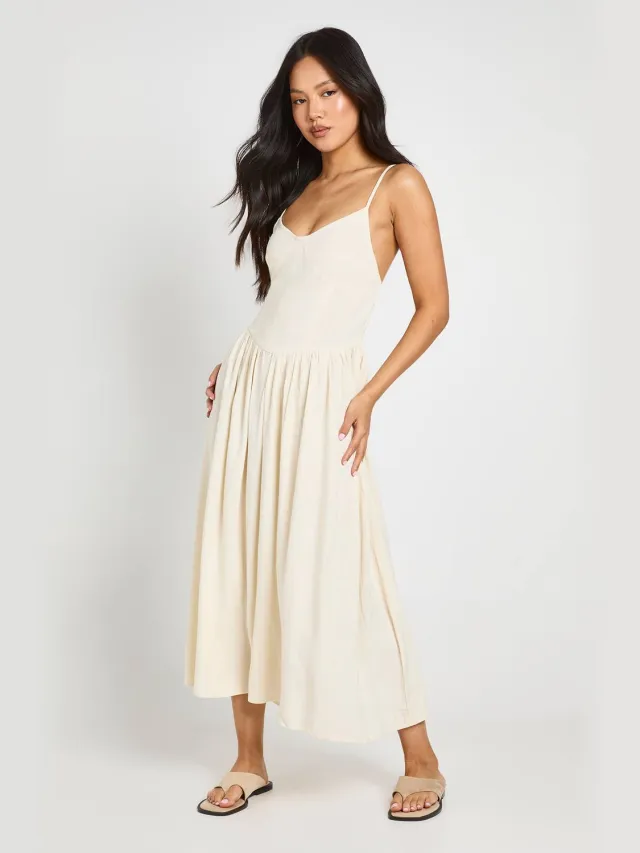 boohoo Dames Petite Premium Linnen Korset Detail Midi Skater Jurk Natural