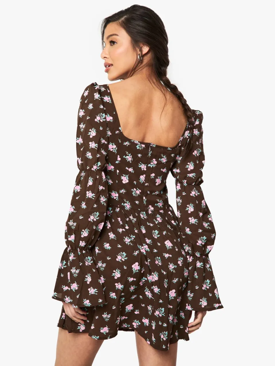 boohoo Dames Corset Bloemenprint Puff Mouw Melkvrouw Schaatsjurk bruin, foto 2