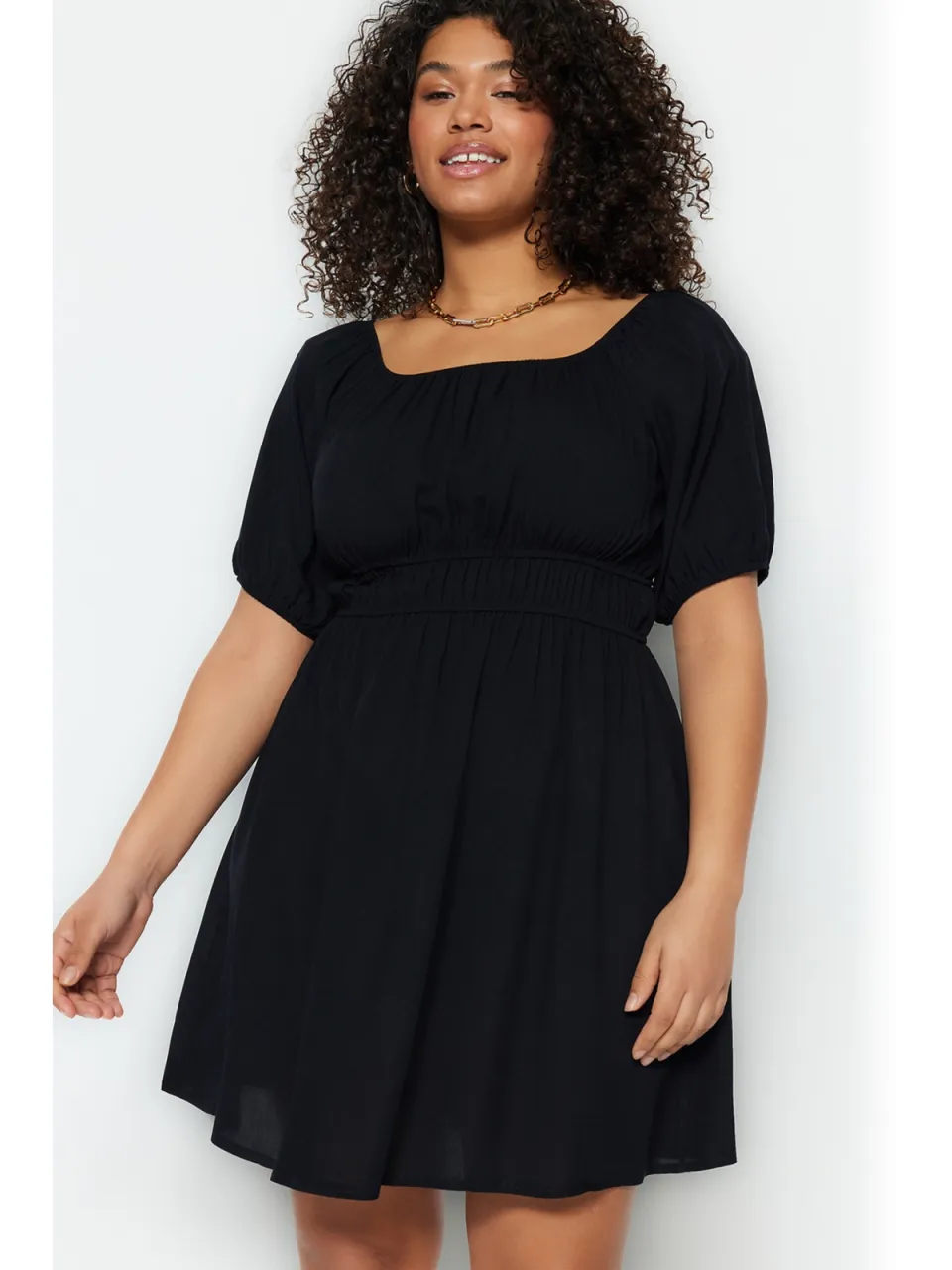 Trendyol Curve Dames Zwart Effen Kort / Mini Kort Casual Skater Grote maten Jurk, foto 2