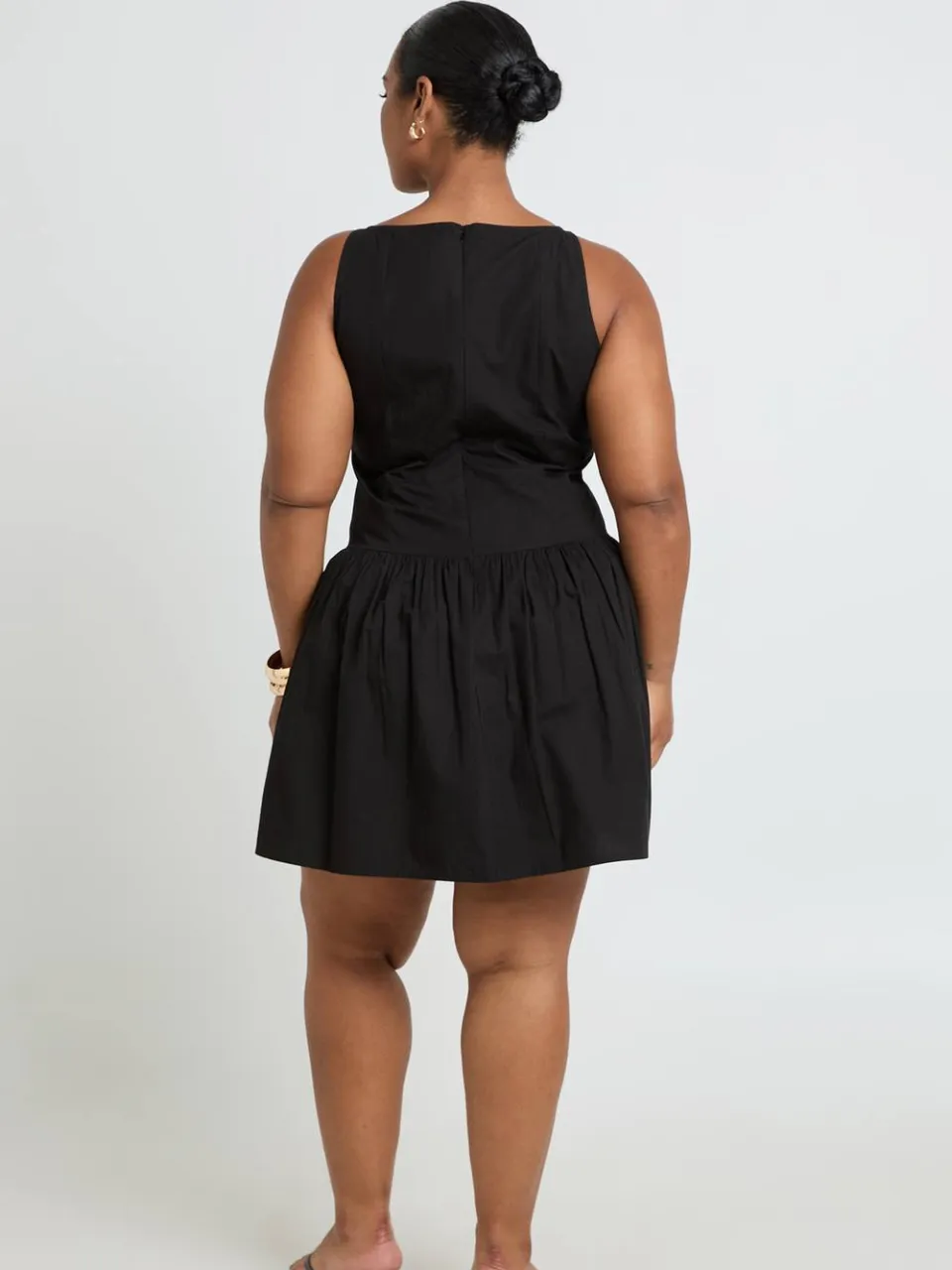 boohoo Dames Plus Skater Mini Jurk Met Boothals En Knoopdetail zwart, foto 2