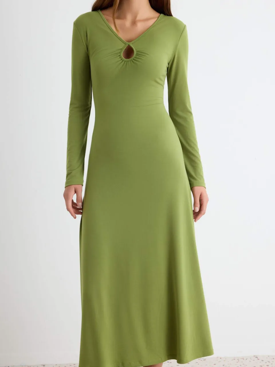 Trendyol TRENDYOLMİLLA Dames Groen Effen Midi Lang A-lijn Jurken, foto 2