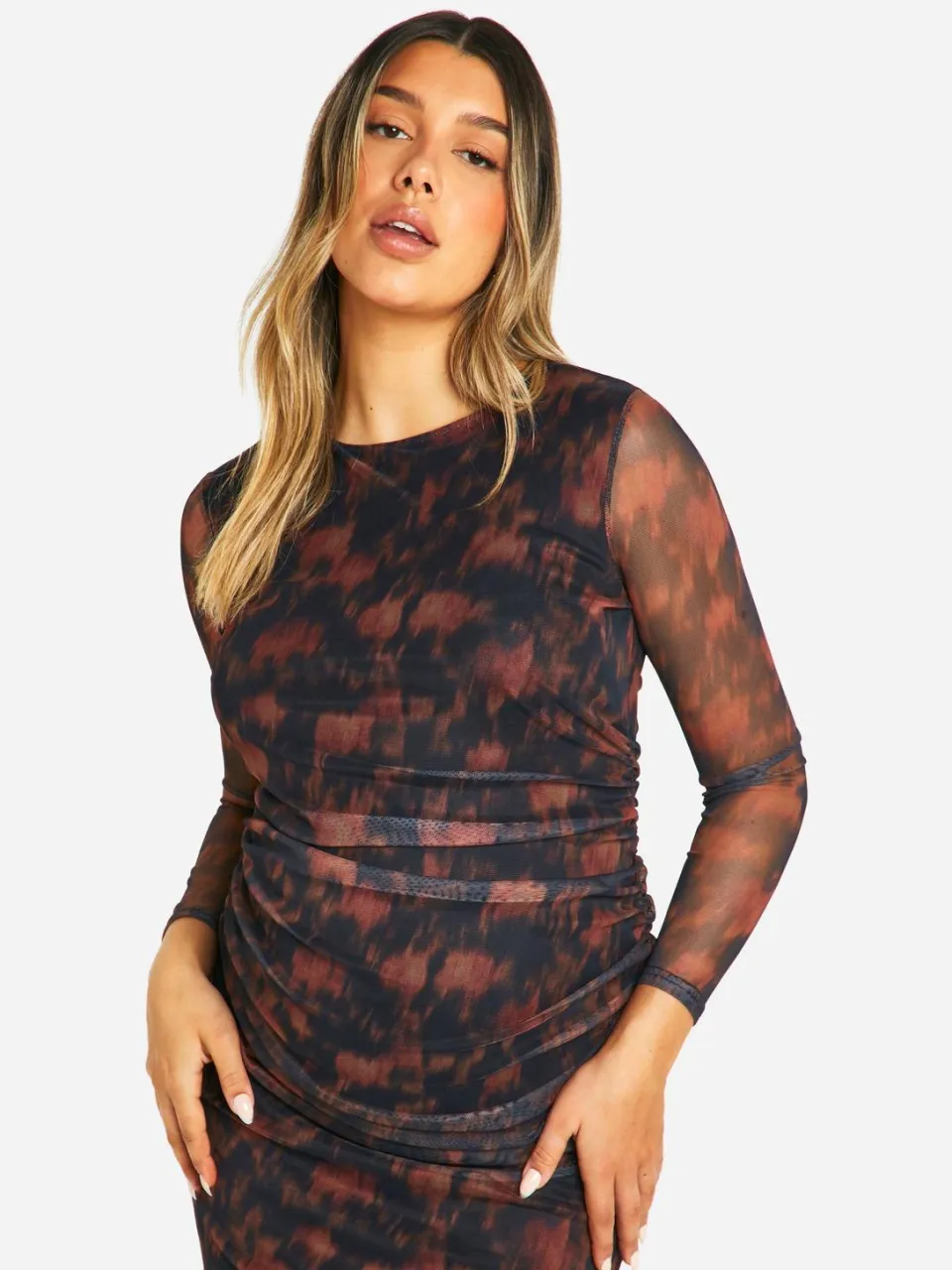 boohoo Dames Zwangerschapsjurk met wazige bloemenprint, mesh met geraffineerde details, lange mouwen, midaxi-jurk chocoladebruin, foto 2