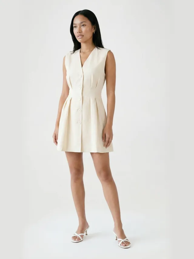 boohoo Dames Linnen-look Getailleerde Mini Jurk Crème