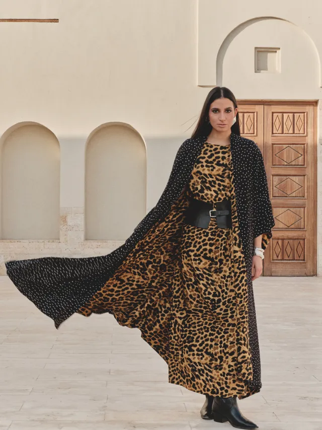 Trendyol Modest Dames Zwart Dierenprint Maxi Mouwloos Casual Recht Modest Jurken, foto 2