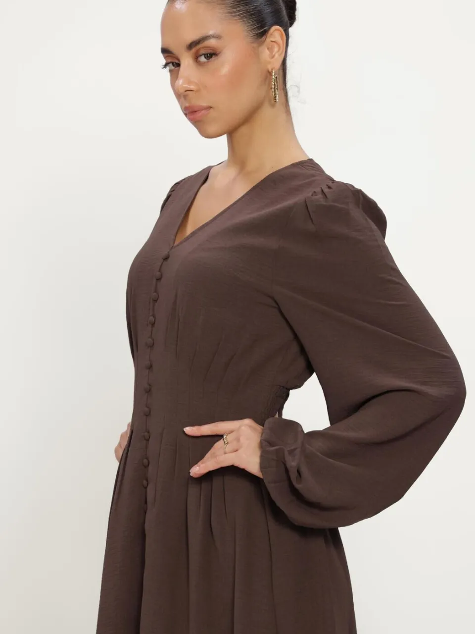 NEO NOIR Dames Jurken Annelie Solid Crepe Dress - Bruin, foto 3