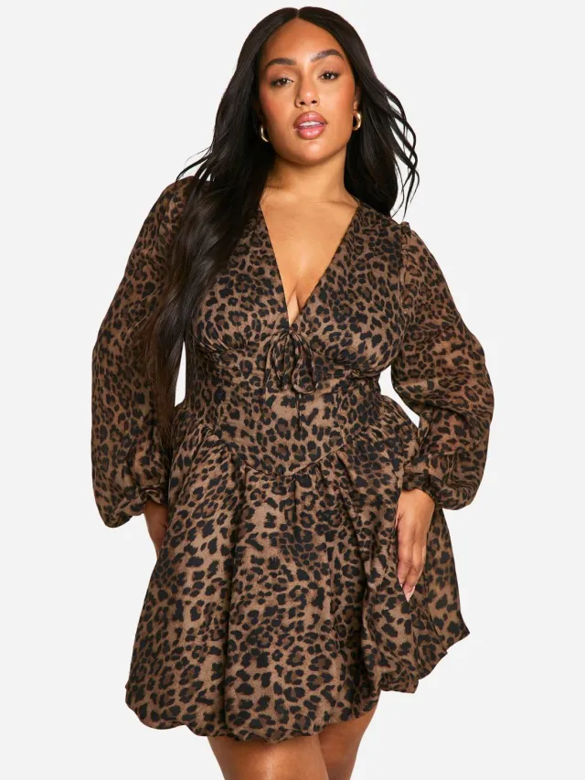 boohoo Dames Plus Milkmaid Gewoven Luipaard Bubble Hem Skater Jurk Luipaardprint