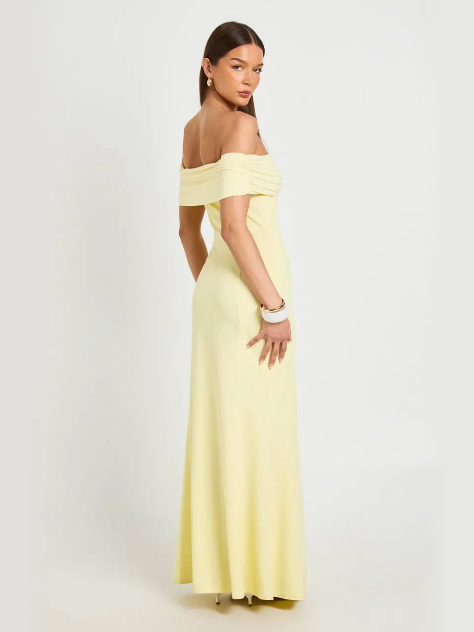 boohoo Dames Geplooid Bardot Vloeiende Maxi Jurk citroen, foto 2
