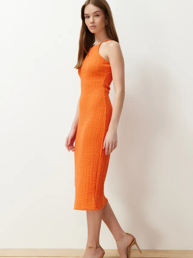 Trendyol TRENDYOLMİLLA Dames Oranje Effen Midi Mouwloos Casual Bodycon Jurken, foto 2