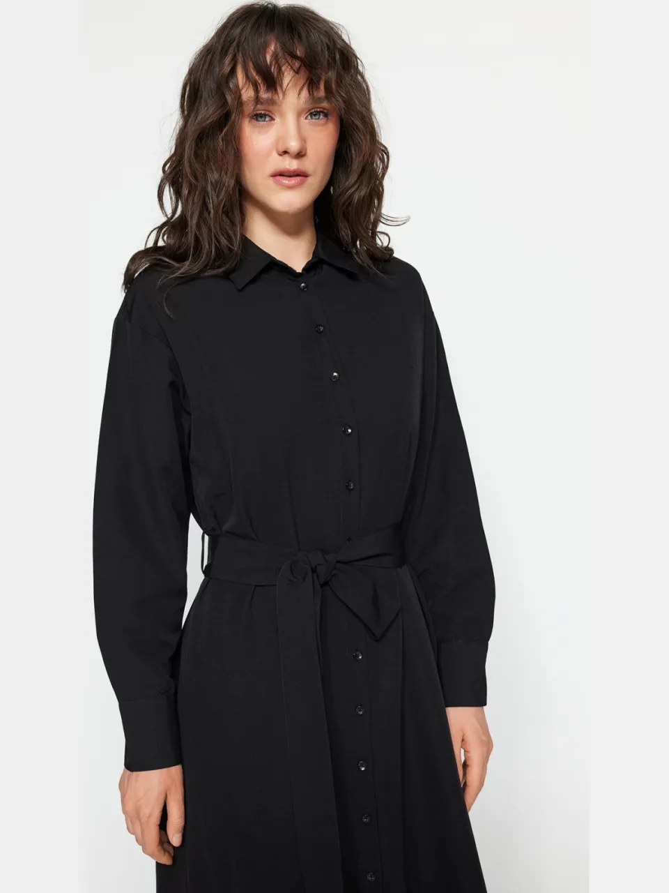 Trendyol Modest Dames Zwart Effen Maxi Lang Casual Blousejurk Modest Jurken, foto 2