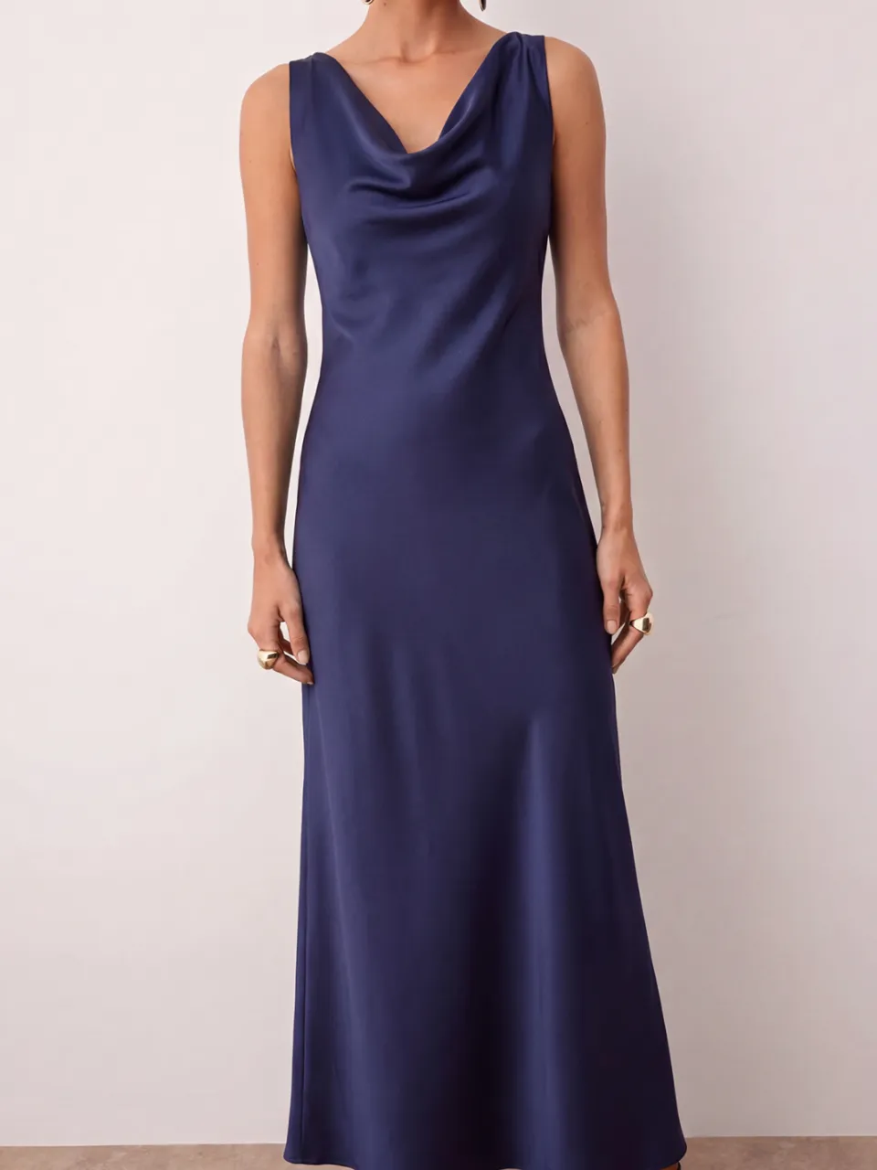 Trendyol TRENDYOLMİLLA Dames Donkerblauw Effen Maxi Mouwloos Stijlvol/Avond A-lijn Jurken Marineblauw/Blauw