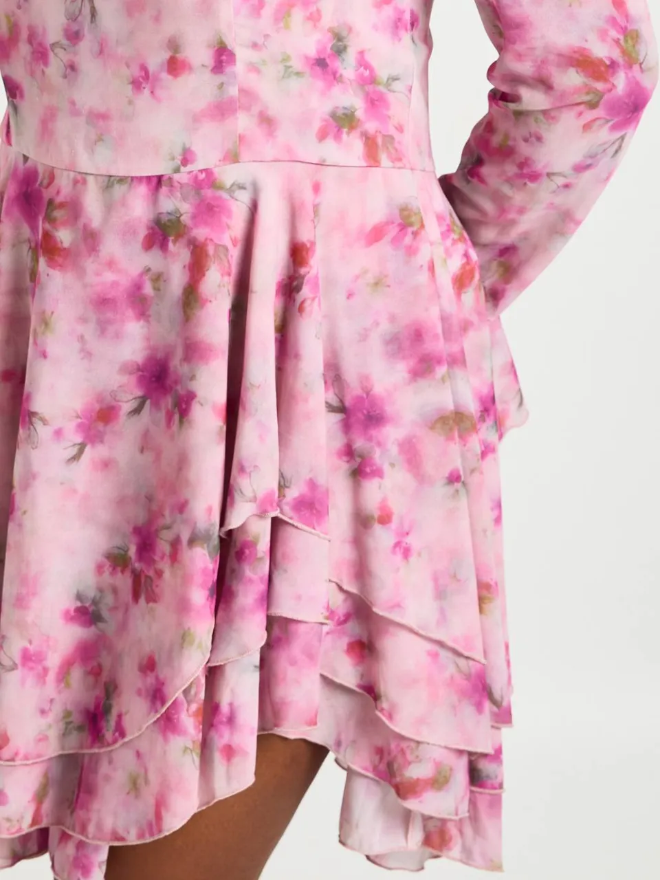 boohoo Dames Plus Chiffon Skater Jurk Met Bloemenprint roze, foto 4